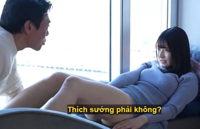 Cuộc chạm trán giữa ông bác và cô minh tinh trẻ tuổi mới chân ướt chân ráo trong nhà nghỉ sang trọng.